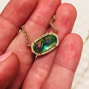 Elisa Gold Pendant Necklace In Abalone Shell